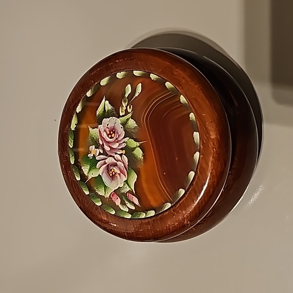 Woodstone agate/wood trinket box
